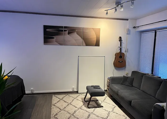 Matkatoimisto Laehellae Keskustaa *